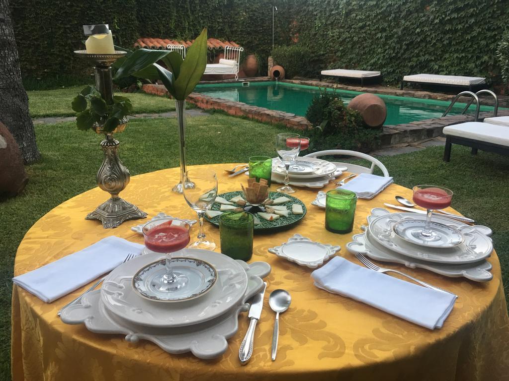 La Tierra Roja Villa Aliseda Bagian luar foto