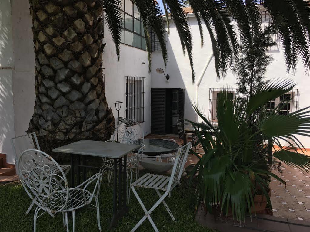 La Tierra Roja Villa Aliseda Bagian luar foto